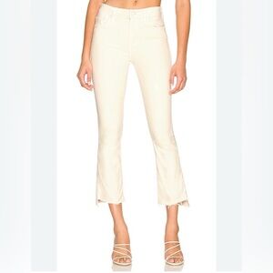 EUC MOTHER sz25 ‘The Insider Step Fray’ Jeans in color-Chalk it Up…25” inseam…